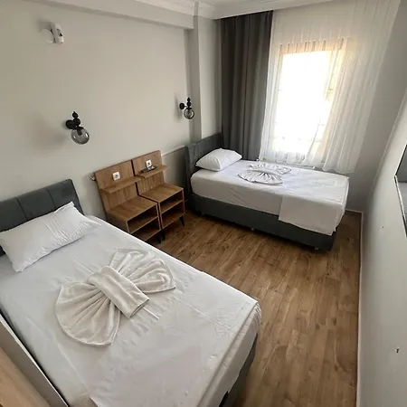 Otel Avka Palace *