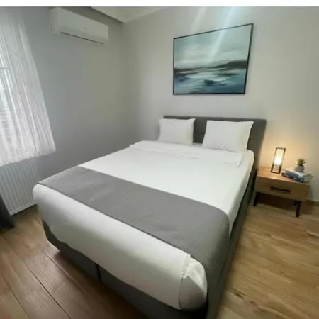 Hotel Avka Palace *